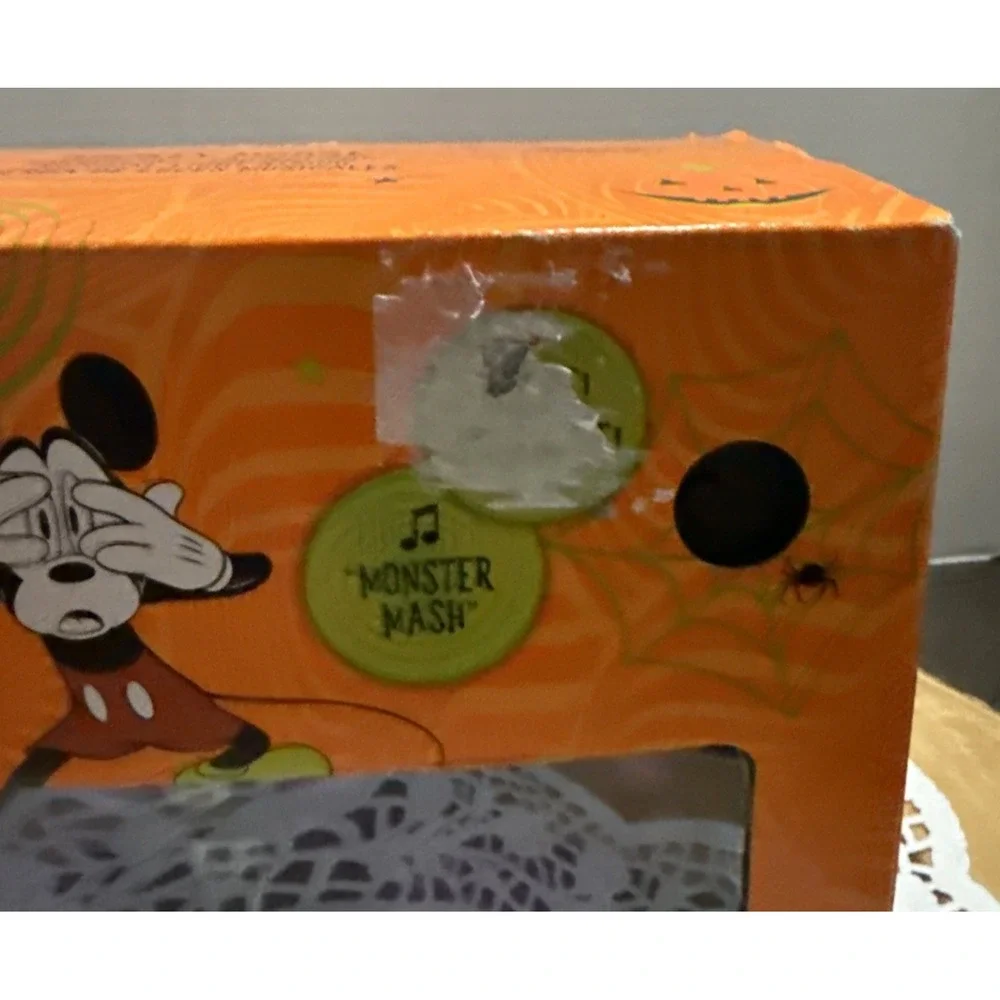 Disney Halloween Mickey Mouse EmoteGlow Monster Mash Bat Lights New Open Box